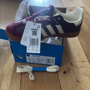 Adidas Maroon and Cream Sneakers